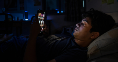 brain rot kya hai India GenZ student phone scrolling night attention crisis